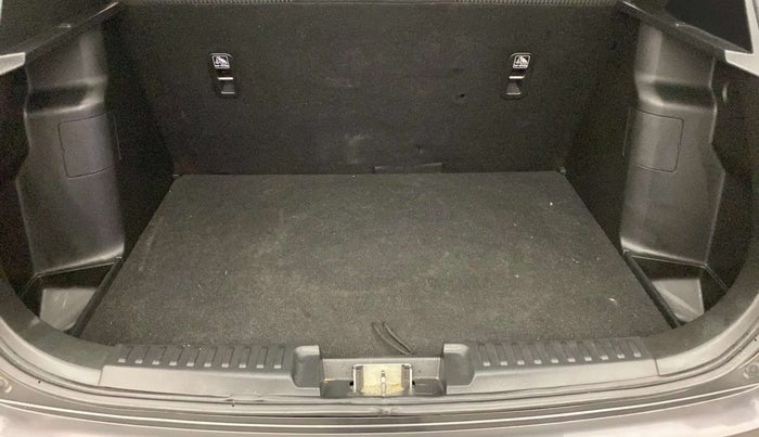 2020 Maruti Vitara Brezza LXI, Petrol, Manual, 12,219 km, Boot Inside