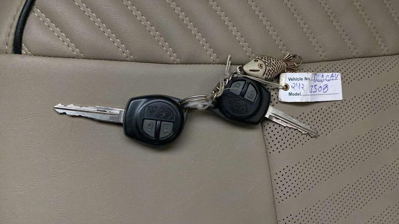2020 Maruti Ciaz DELTA 1.5 SHVS MT PETROL, Petrol, Manual, 30,330 km, Key Close Up