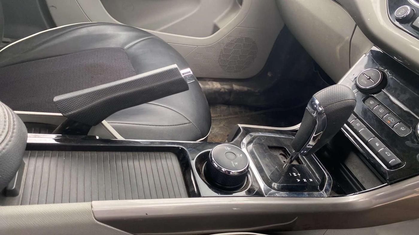 2019 Tata NEXON XZA PLUS DIESEL, Diesel, Automatic, 18,971 km, Gear Lever