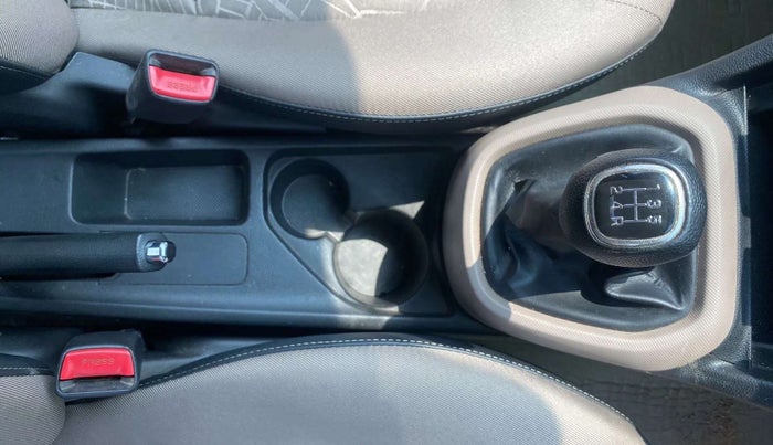 2015 Hyundai Xcent SX 1.2, Petrol, Manual, 75,475 km, Gear Lever