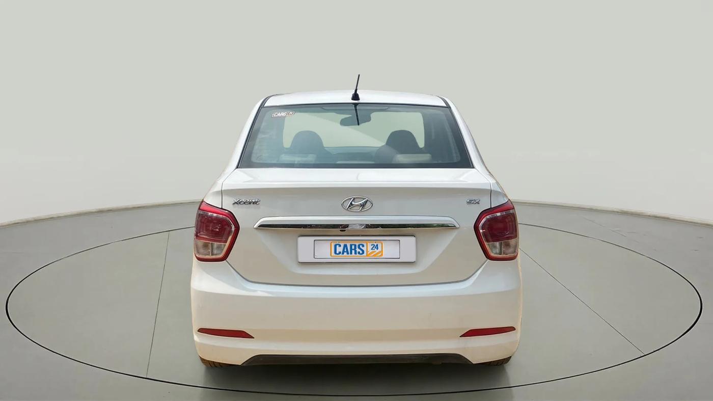 2015 Hyundai Xcent SX 1.2, Petrol, Manual, 75,475 km, Back/Rear