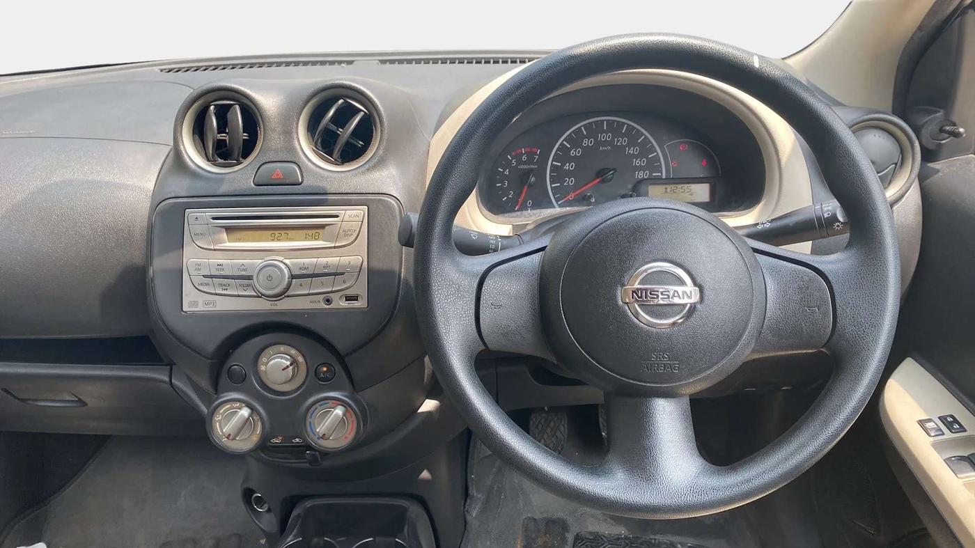 2016 Nissan Micra Active XV SAFETY PACK, Petrol, Manual, 33,210 km, Steering Wheel Close Up