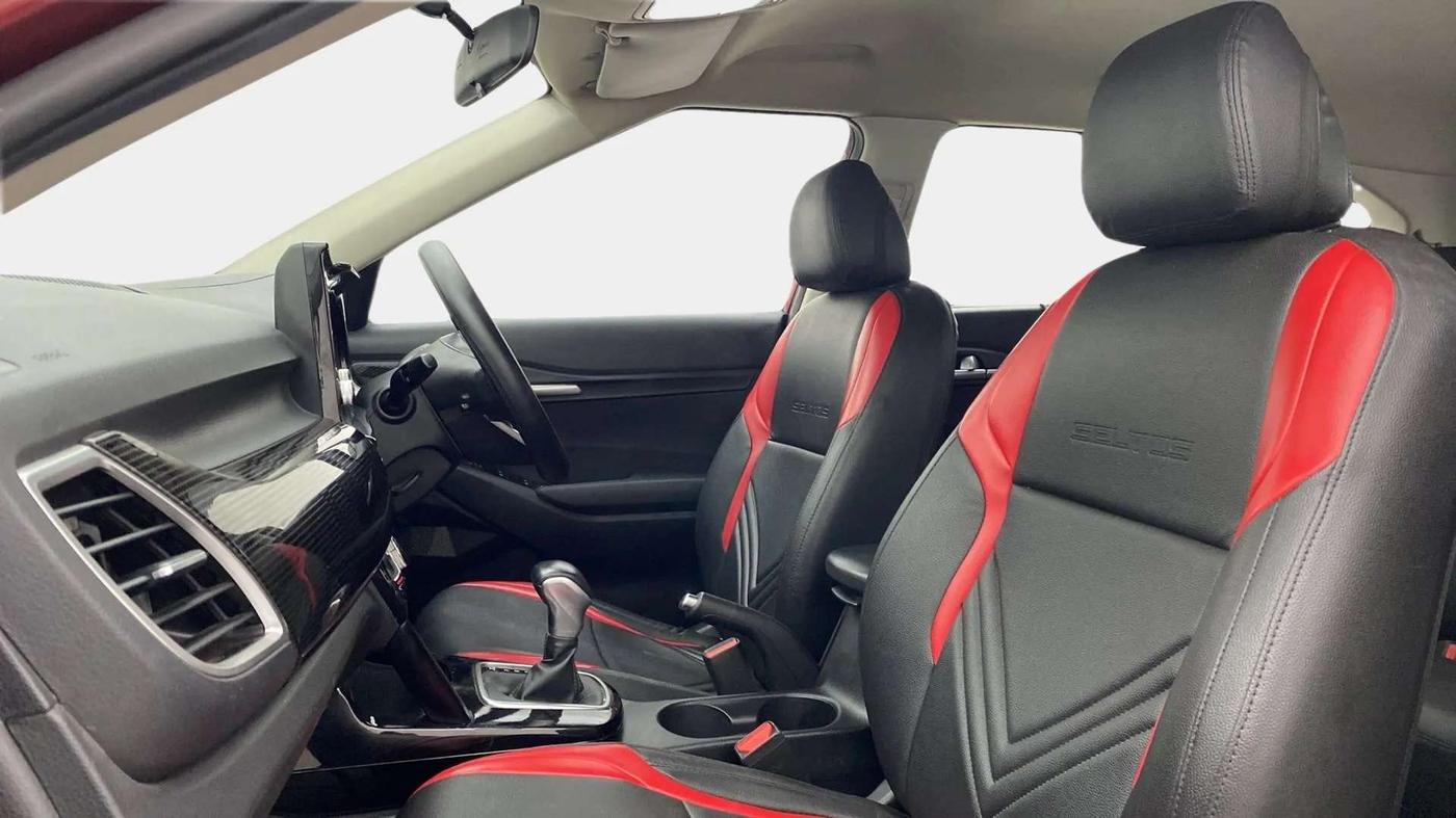 2021 KIA SELTOS HTK PLUS AT 1.5 DIESEL, Diesel, Automatic, 42,363 km, Right Side Front Door Cabin