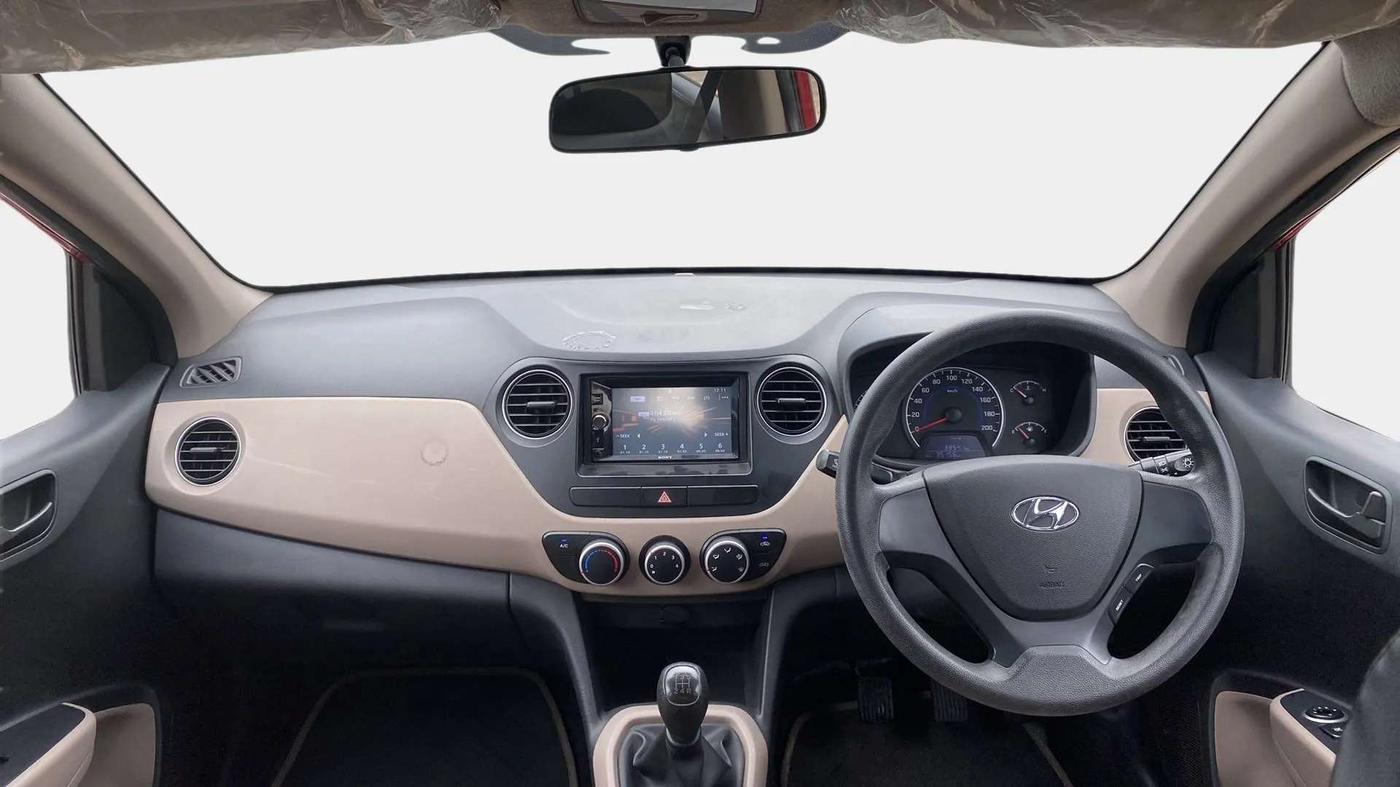 2017 Hyundai Grand i10 MAGNA 1.2 KAPPA VTVT, Petrol, Manual, 35,159 km, Dashboard