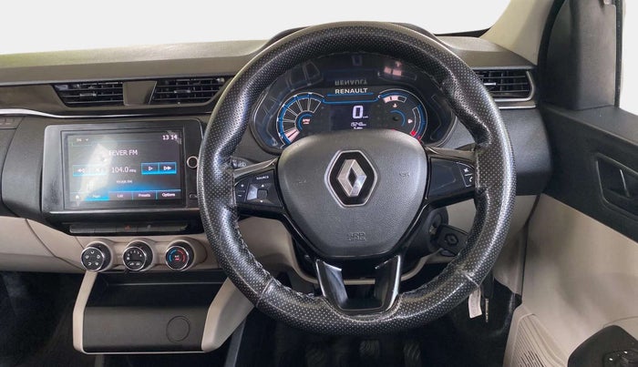 2022 Renault TRIBER RXT, Petrol, Manual, 19,273 km, Steering Wheel Close Up