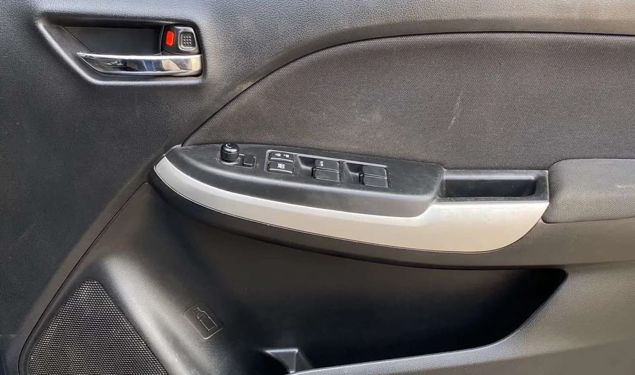 2018 Maruti Baleno DELTA PETROL 1.2, Petrol, Manual, 84,762 km, Driver Side Door Panels Control