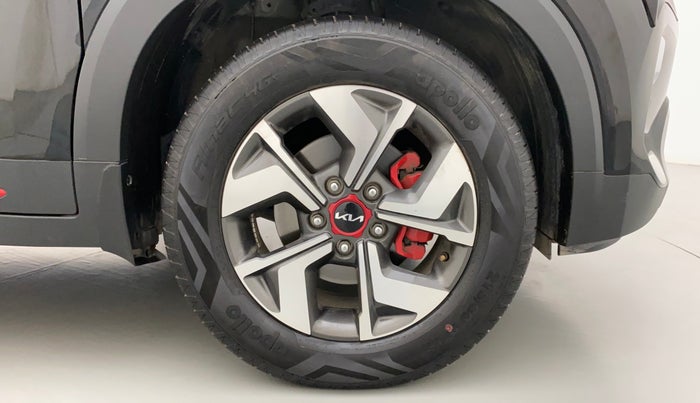 2023 KIA SONET GTX PLUS 1.5 AT, Diesel, Automatic, 10,137 km, Right Front Wheel