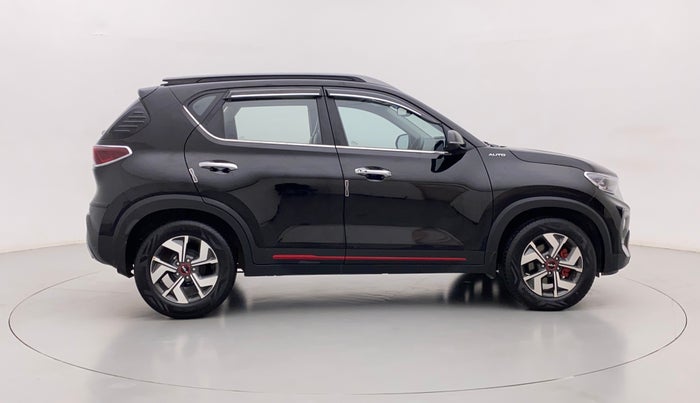 2023 KIA SONET GTX PLUS 1.5 AT, Diesel, Automatic, 10,137 km, Right Side View