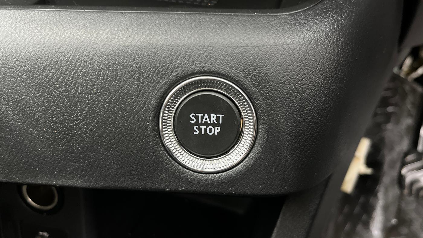 2021 Nissan MAGNITE XV PREMIUM TURBO (O) DUAL TONE, Petrol, Manual, 28,151 km, Keyless Start/ Stop Button