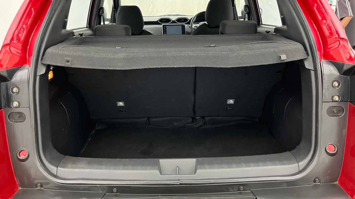2021 Nissan MAGNITE XV PREMIUM TURBO (O) DUAL TONE, Petrol, Manual, 28,151 km, Boot Inside