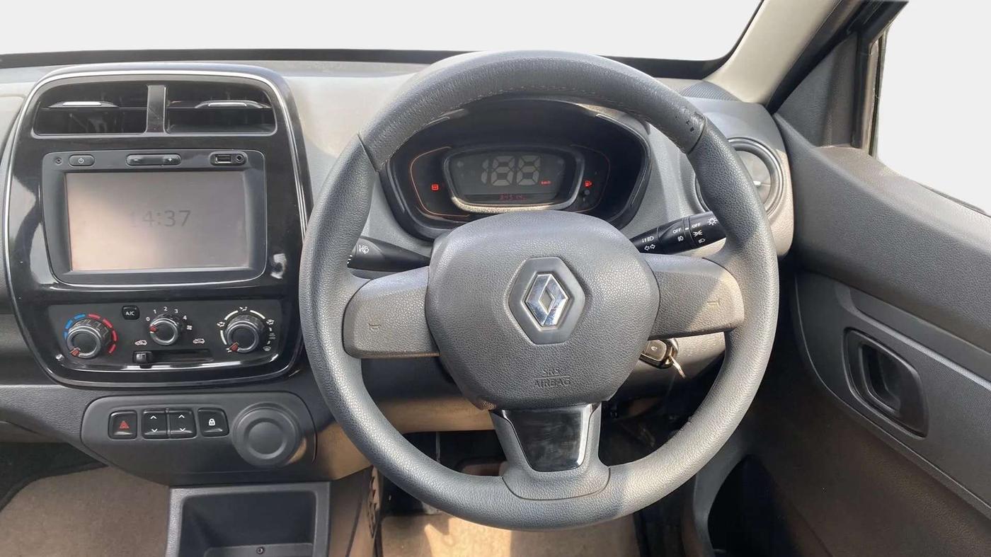 2016 Renault Kwid RXT 0.8, Petrol, Manual, 34,589 km, Steering Wheel Close Up