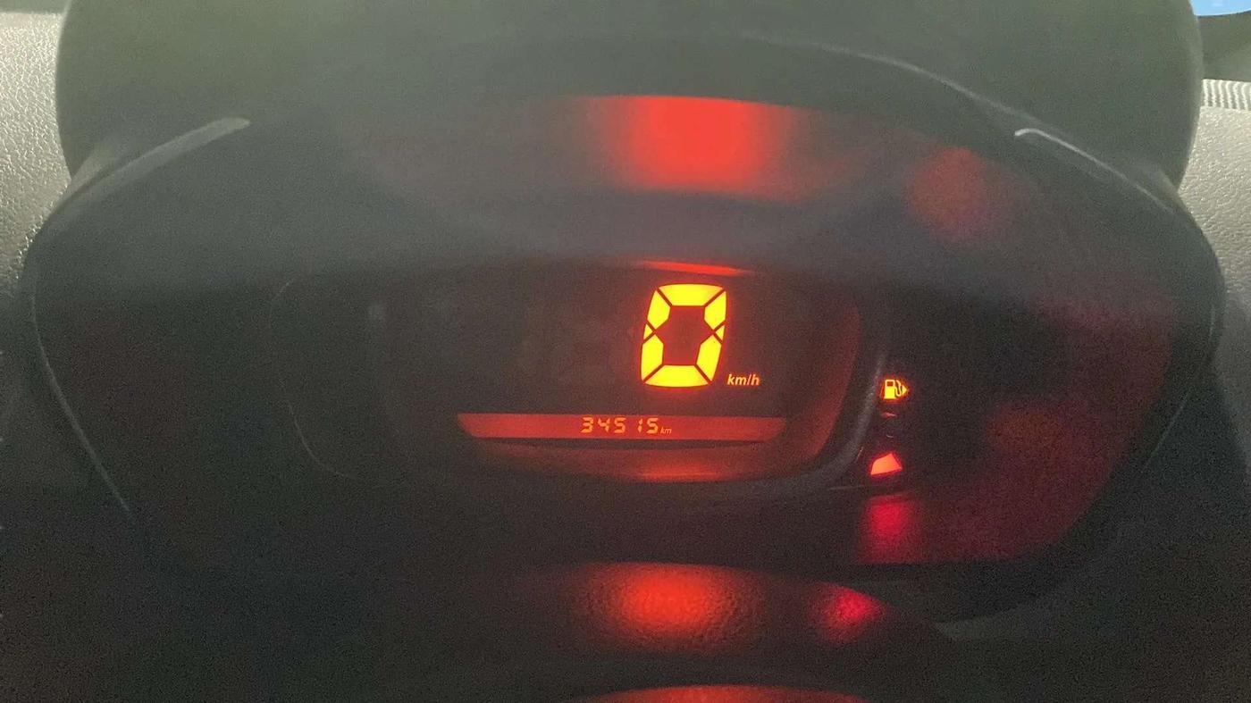 2016 Renault Kwid RXT 0.8, Petrol, Manual, 34,589 km, Odometer Image