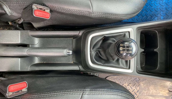 2021 Maruti Swift VXI, Petrol, Manual, 70,157 km, Gear Lever