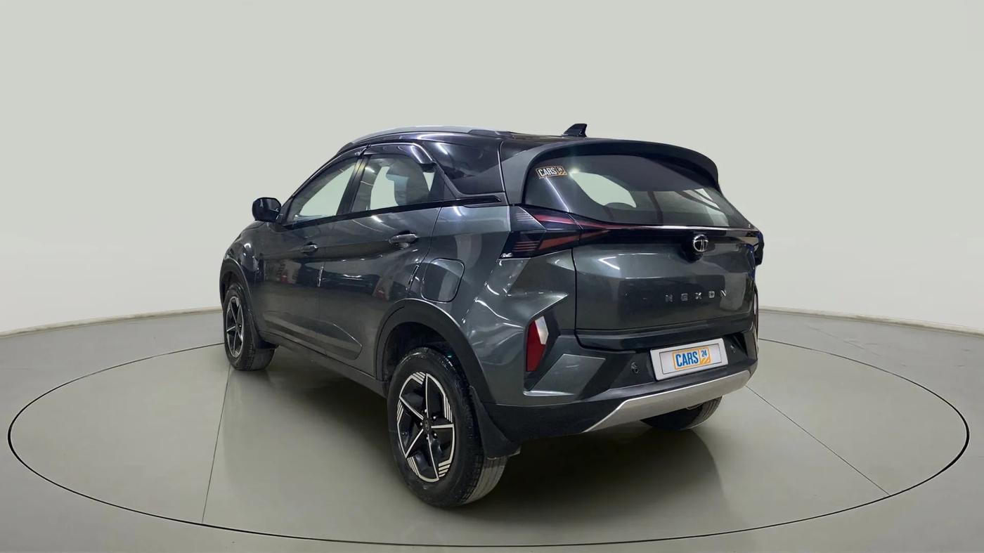 2024 Tata NEXON FEARLESS + SUNROOF DCA DUAL TONE 1.2 PETROL, Petrol, Automatic, 11,540 km, Left Back Diagonal