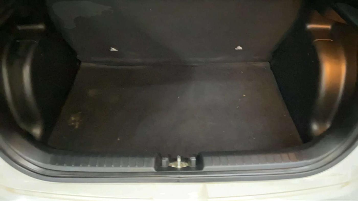 2021 Hyundai VENUE S 1.2, Petrol, Manual, 13,971 km, Boot Inside