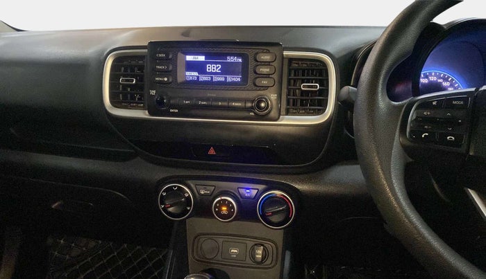 2021 Hyundai VENUE S 1.2, Petrol, Manual, 13,971 km, Air Conditioner