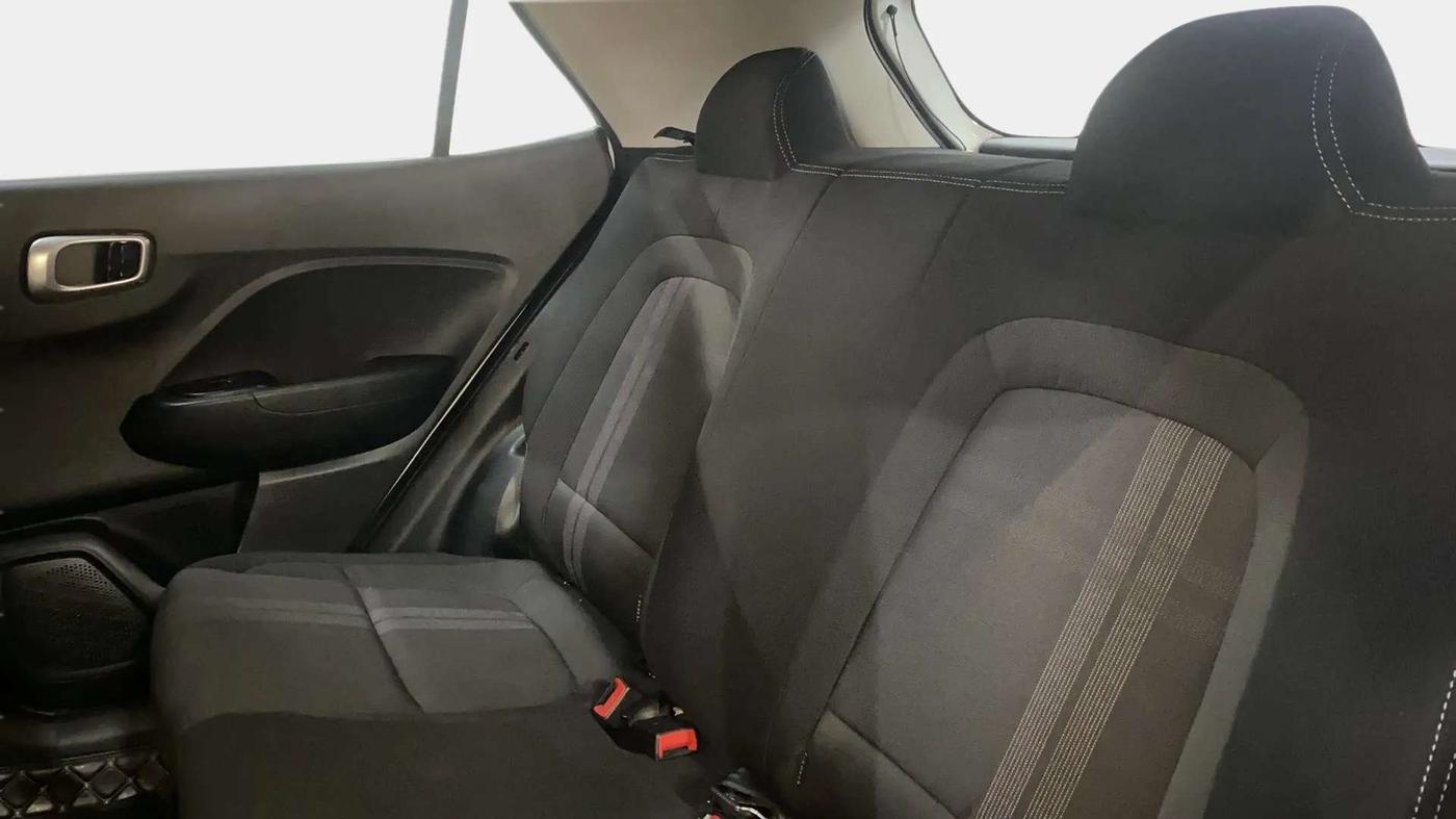 2021 Hyundai VENUE S 1.2, Petrol, Manual, 13,971 km, Right Side Rear Door Cabin
