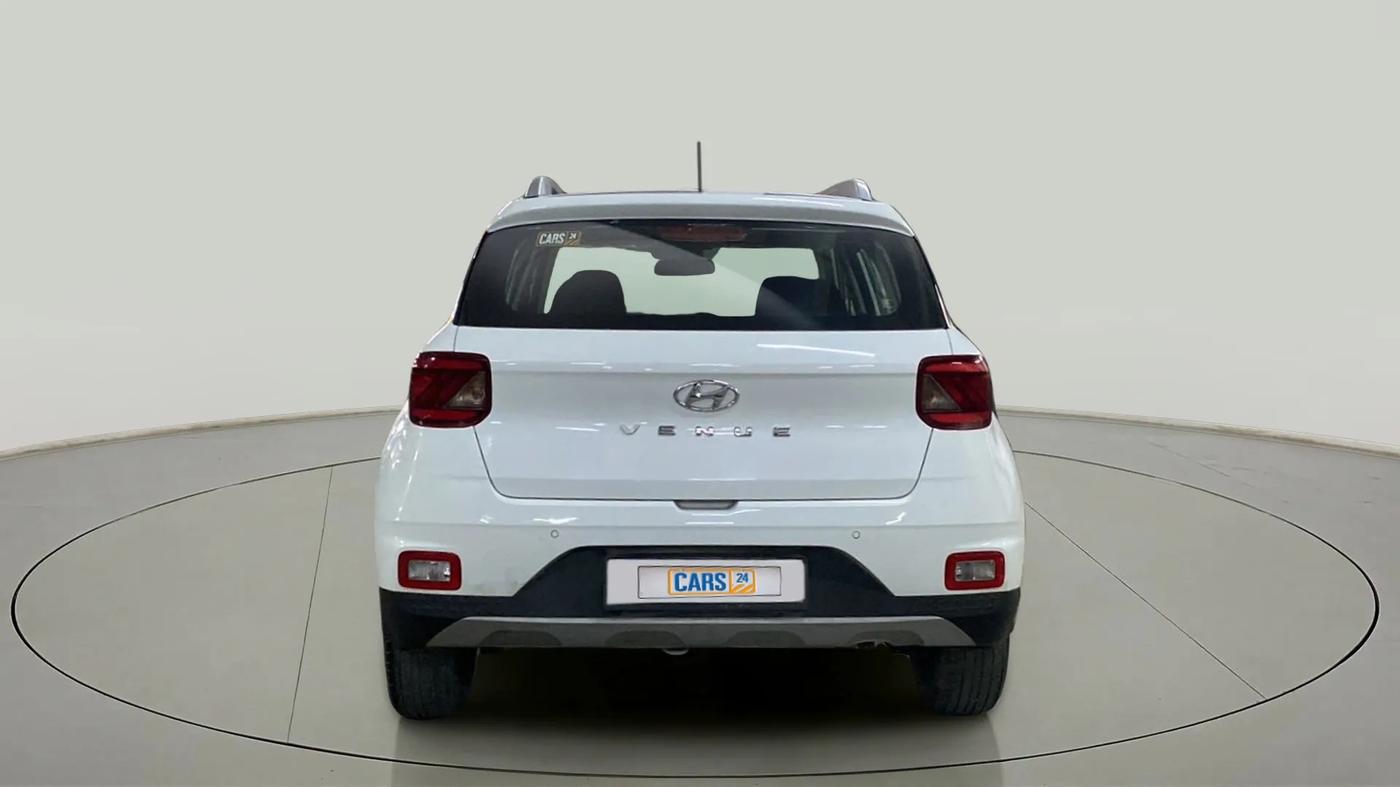 2021 Hyundai VENUE S 1.2, Petrol, Manual, 13,971 km, Back/Rear