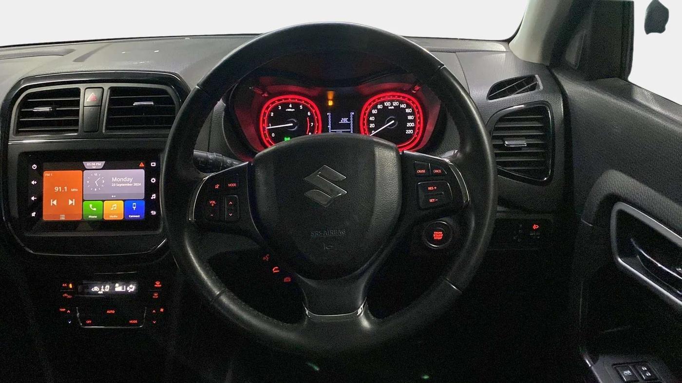 2022 Maruti Vitara Brezza ZXI PLUS, Petrol, Manual, 30,930 km, Steering Wheel Close Up