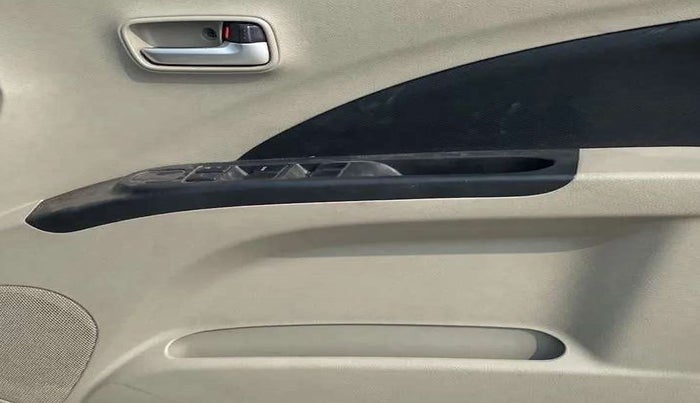2015 Maruti Celerio VXI, Petrol, Manual, 71,495 km, Driver Side Door Panels Control