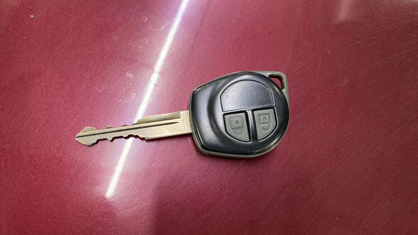 2017 Maruti Swift Dzire VXI, Petrol, Manual, 20,964 km, Key Close Up