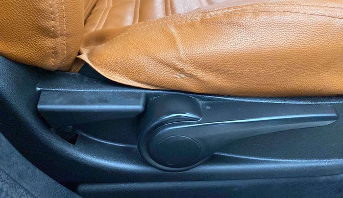 2019 Tata NEXON XZA PLUS PETROL, Petrol, Automatic, 58,263 km, Driver Side Adjustment Panel