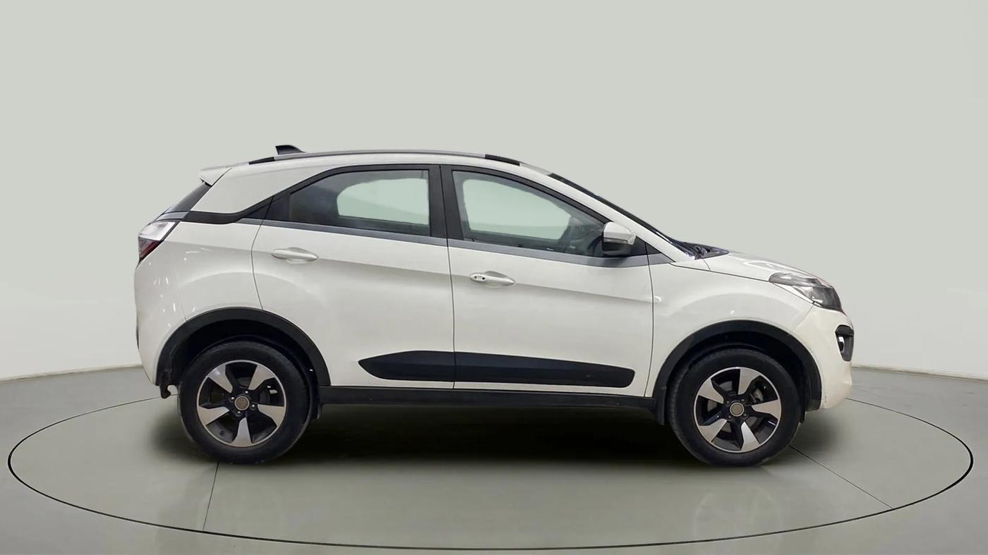 2019 Tata NEXON XZA PLUS PETROL, Petrol, Automatic, 58,263 km, Right Side View