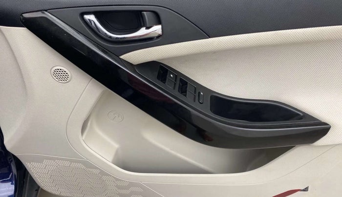 2022 Tata NEXON XZ PLUS (HS) PETROL, Petrol, Manual, 21,141 km, Driver Side Door Panels Control