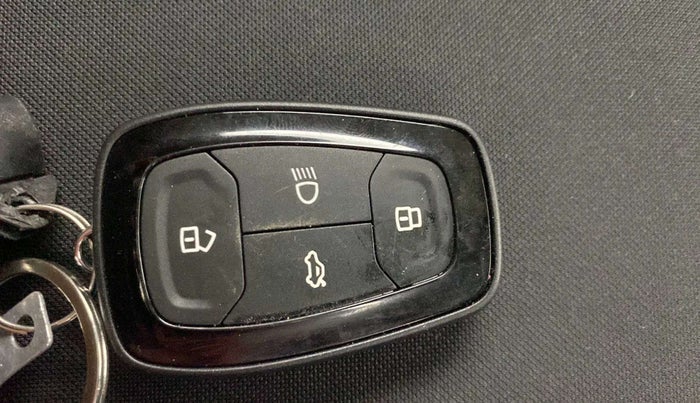 2022 Tata NEXON XZ PLUS (HS) PETROL, Petrol, Manual, 21,141 km, Key Close Up