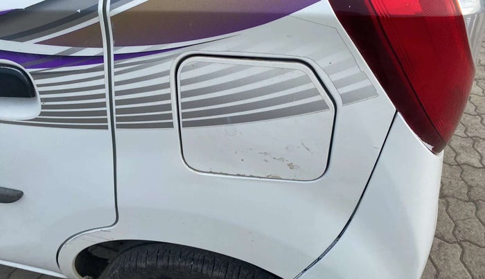 2015 Maruti Alto K10 VXI, Petrol, Manual, 75,299 km, Left quarter panel - Paint has minor damage