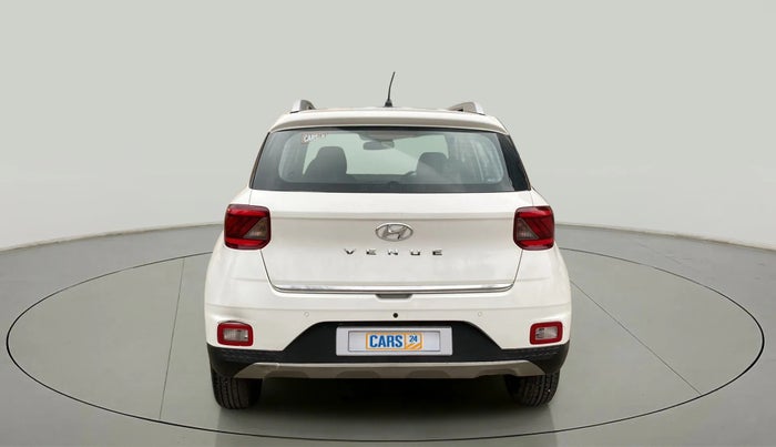2020 Hyundai VENUE S 1.2, Petrol, Manual, 28,645 km, Back/Rear