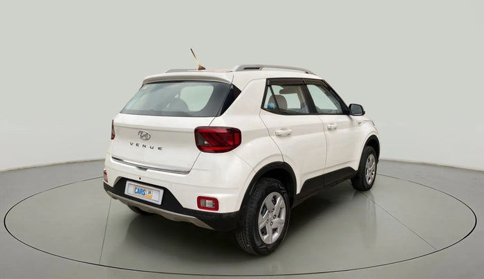 2020 Hyundai VENUE S 1.2, Petrol, Manual, 28,645 km, Right Back Diagonal
