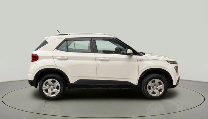 2020 Hyundai VENUE S 1.2, Petrol, Manual, 28,645 km, Right Side View