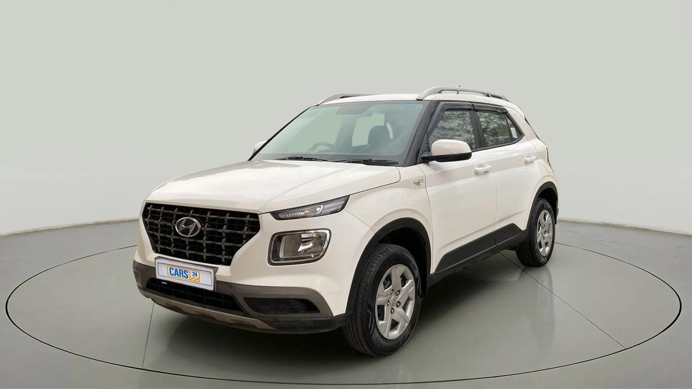 2020 Hyundai VENUE S 1.2, Petrol, Manual, 28,645 km, Left Front Diagonal