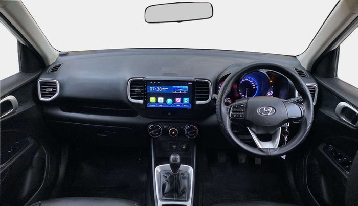 2020 Hyundai VENUE S 1.2, Petrol, Manual, 28,645 km, Dashboard