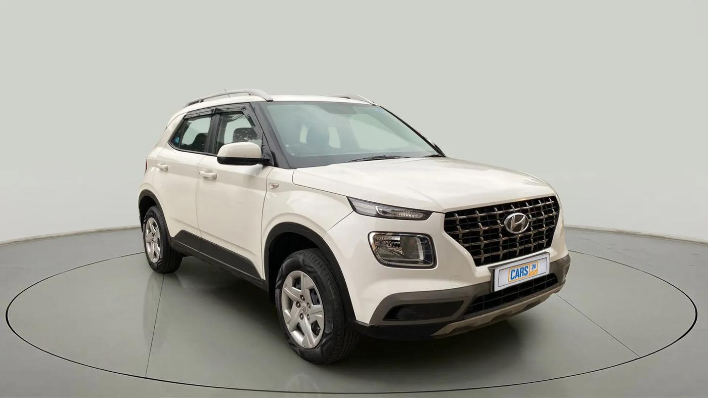 2020 Hyundai VENUE S 1.2, Petrol, Manual, 28,645 km, SRP