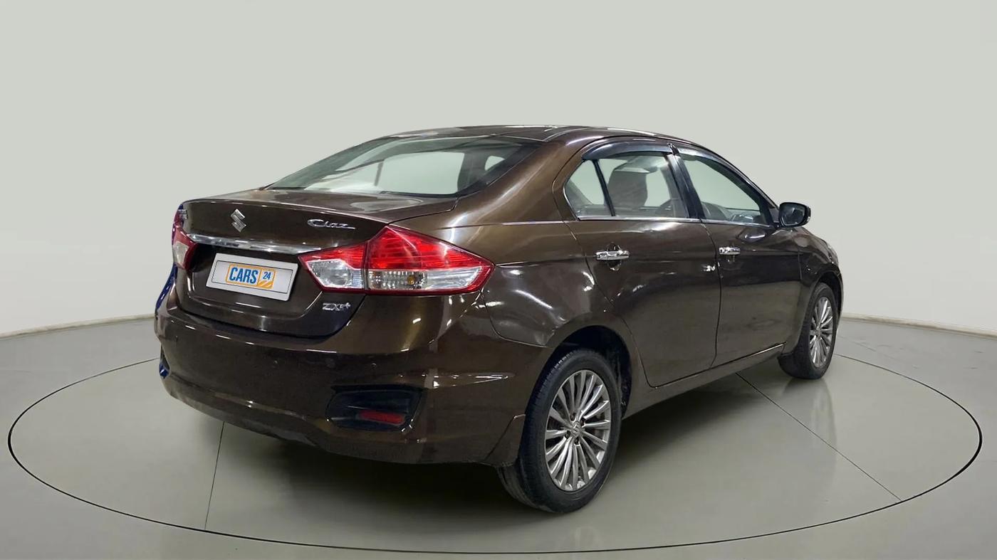2016 Maruti Ciaz ZXI+, Petrol, Manual, 53,812 km, Right Back Diagonal