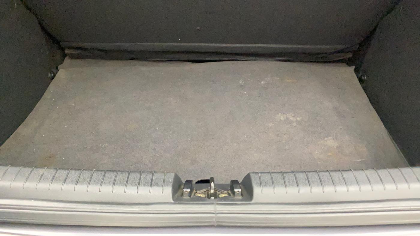 2019 Hyundai Elite i20 MAGNA PLUS 1.2, Petrol, Manual, 92,129 km, Boot Inside