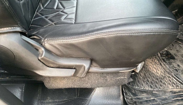 2020 Maruti IGNIS SIGMA 1.2, Petrol, Manual, 19,874 km, Driver Side Adjustment Panel