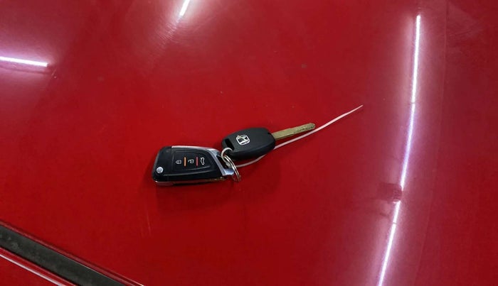 2013 Honda Brio S MT, Petrol, Manual, 96,298 km, Key Close Up