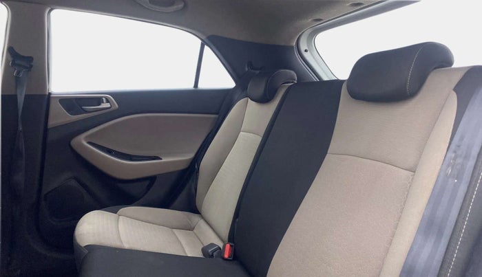2015 Hyundai Elite i20 ASTA 1.2, Petrol, Manual, 78,993 km, Right Side Rear Door Cabin