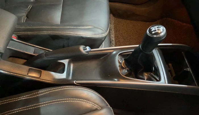 2021 Maruti Baleno ZETA PETROL 1.2, Petrol, Manual, 23,954 km, Gear Lever