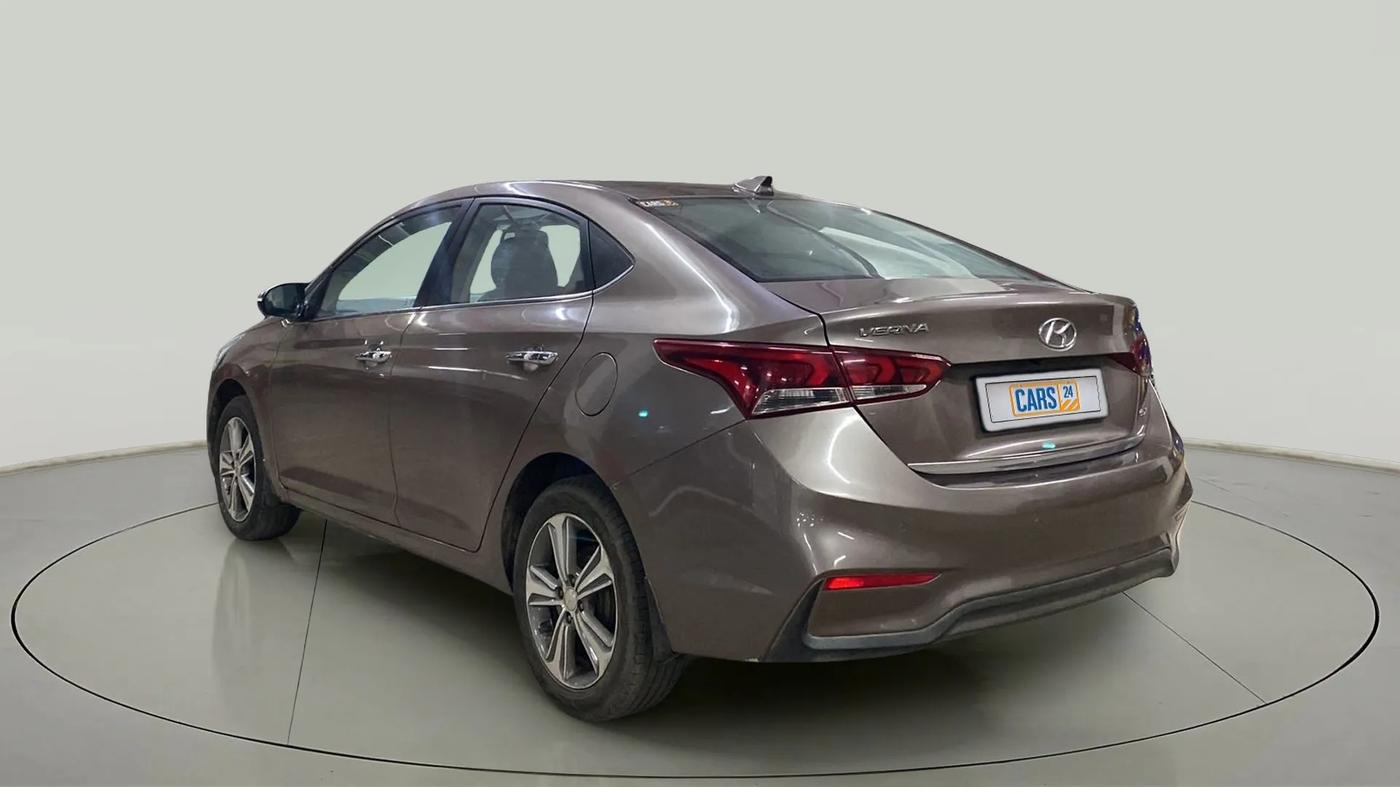 2018 Hyundai Verna 1.6 VTVT SX (O) AT, Petrol, Automatic, 47,549 km, Left Back Diagonal