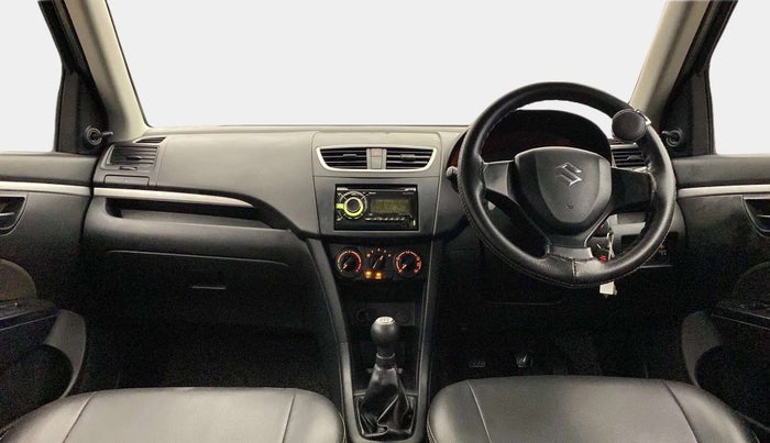 2016 Maruti Swift LXI (O), Petrol, Manual, 50,176 km, Dashboard