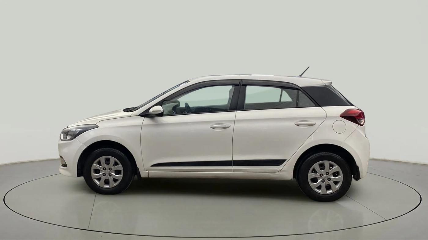 2015 Hyundai Elite i20 SPORTZ 1.2, Petrol, Manual, 48,880 km, Left Side