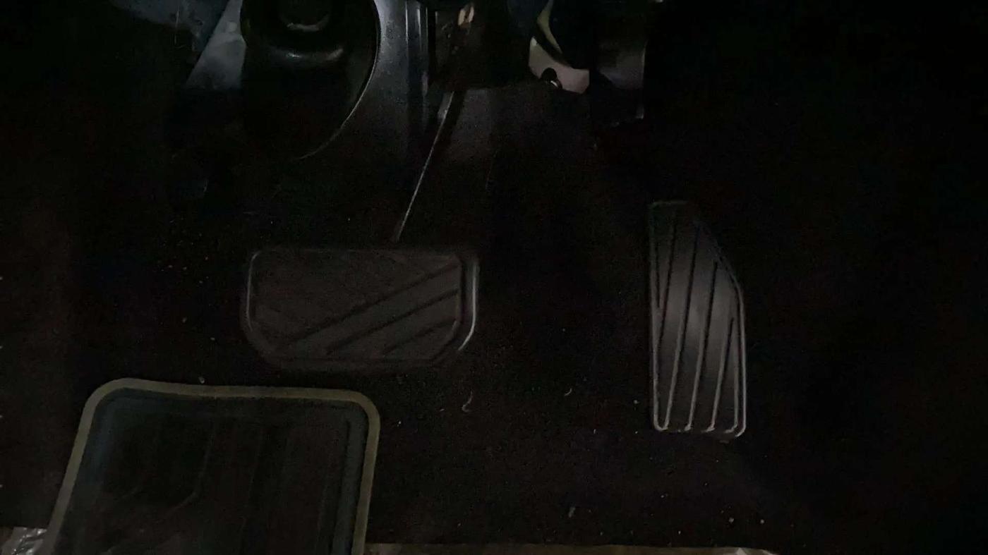 2022 Maruti IGNIS DELTA 1.2 AMT, Petrol, Automatic, 4,145 km, Pedals