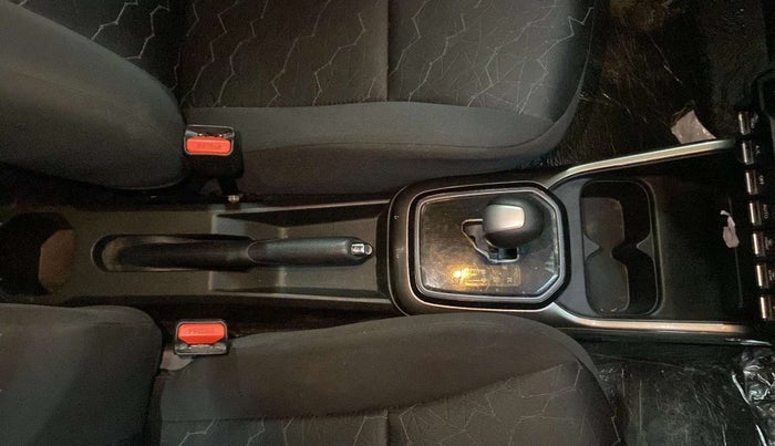 2018 Maruti IGNIS ALPHA 1.2 AMT, Petrol, Automatic, 82,986 km, Gear Lever