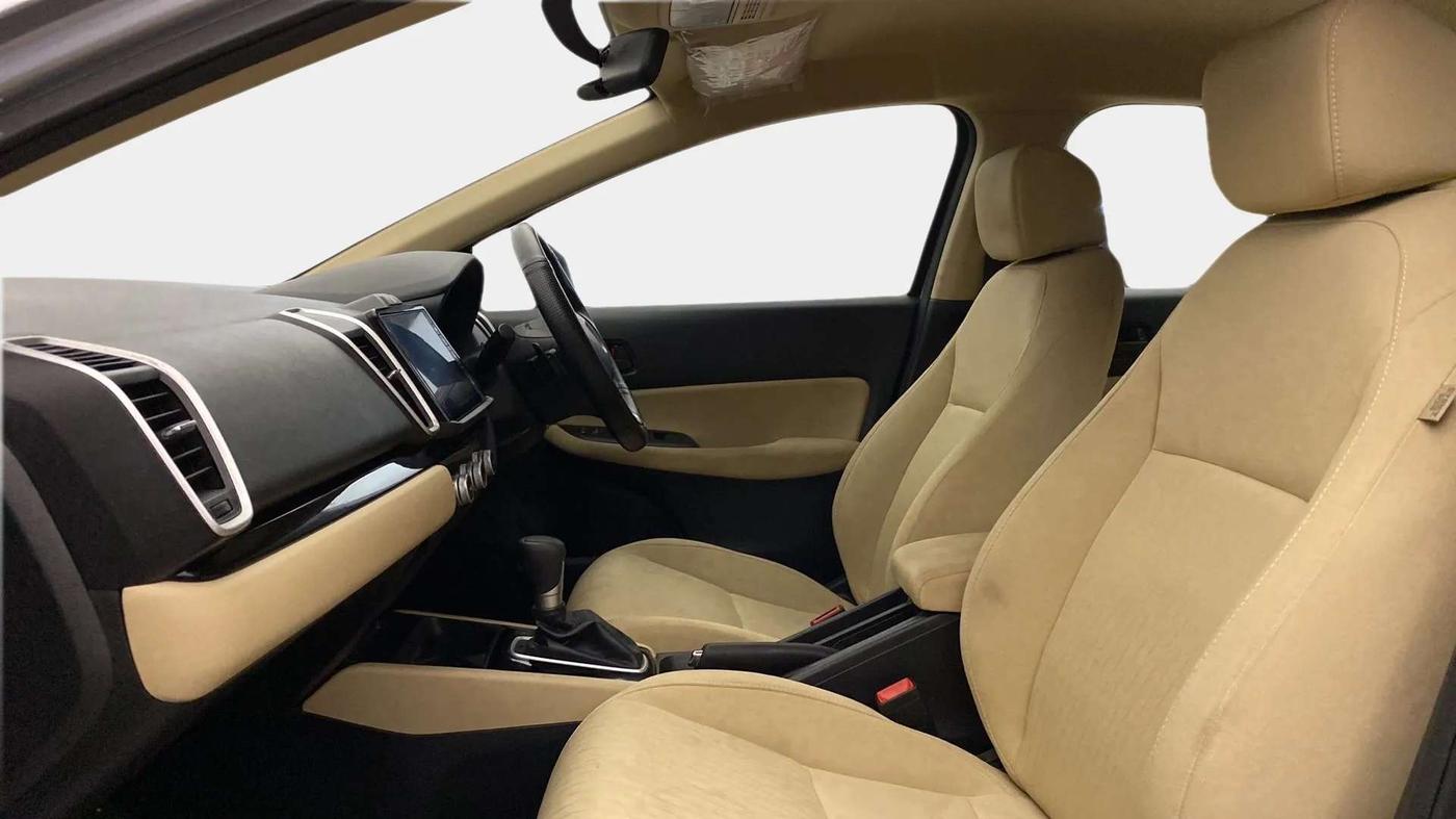 2022 Honda City 1.5L I-VTEC V CVT 5TH GEN, Petrol, Automatic, 9,308 km, Right Side Front Door Cabin