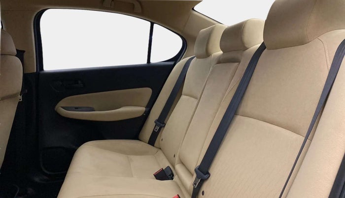 2022 Honda City 1.5L I-VTEC V CVT 5TH GEN, Petrol, Automatic, 9,308 km, Right Side Rear Door Cabin