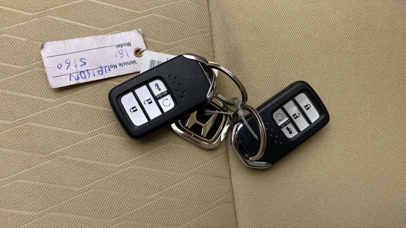 2022 Honda City 1.5L I-VTEC V CVT 5TH GEN, Petrol, Automatic, 9,308 km, Key Close Up